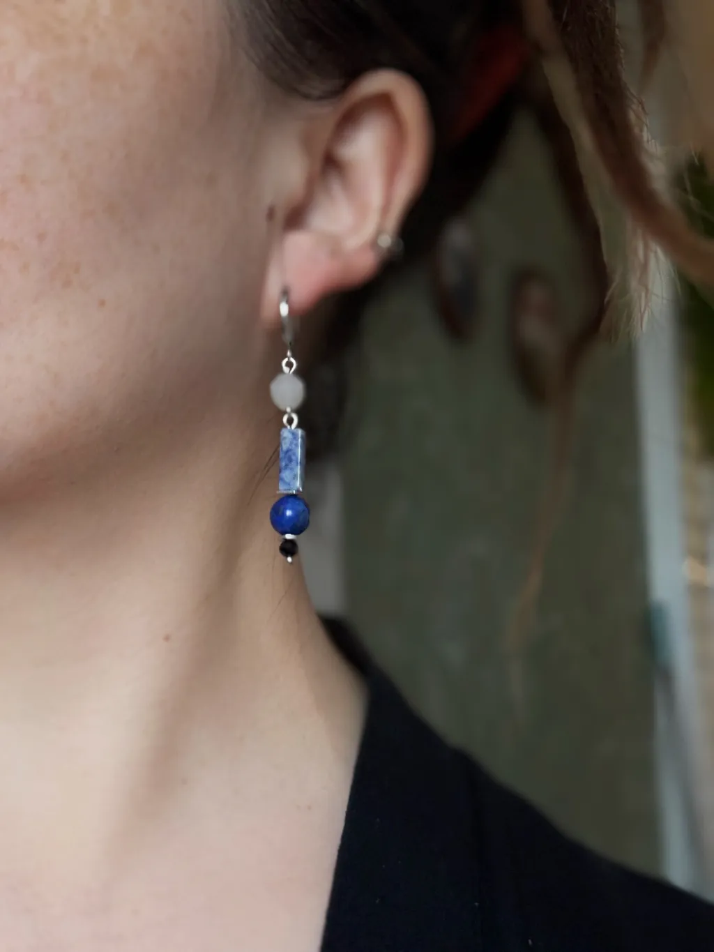 Синие серьги с натуральными камнями