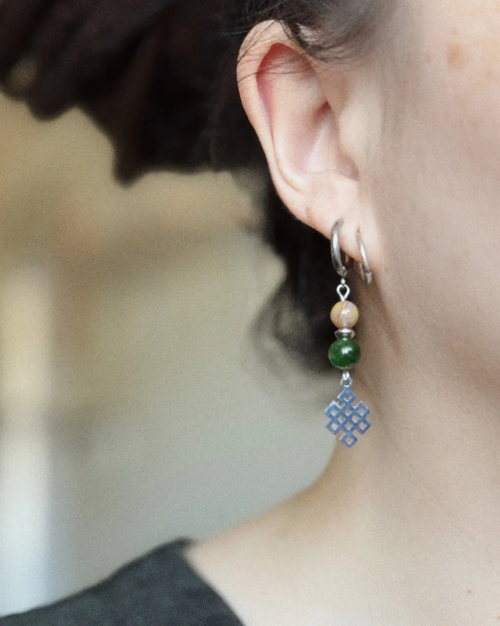 Серьги с нефритом "Улзы"