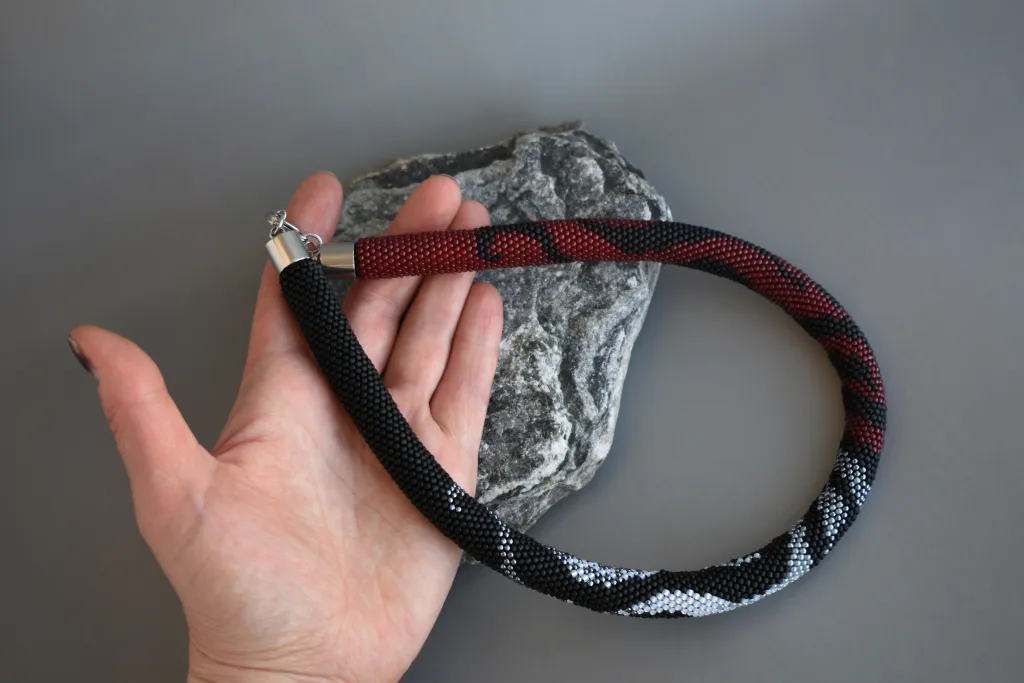 Колье-жгут "Вихри"