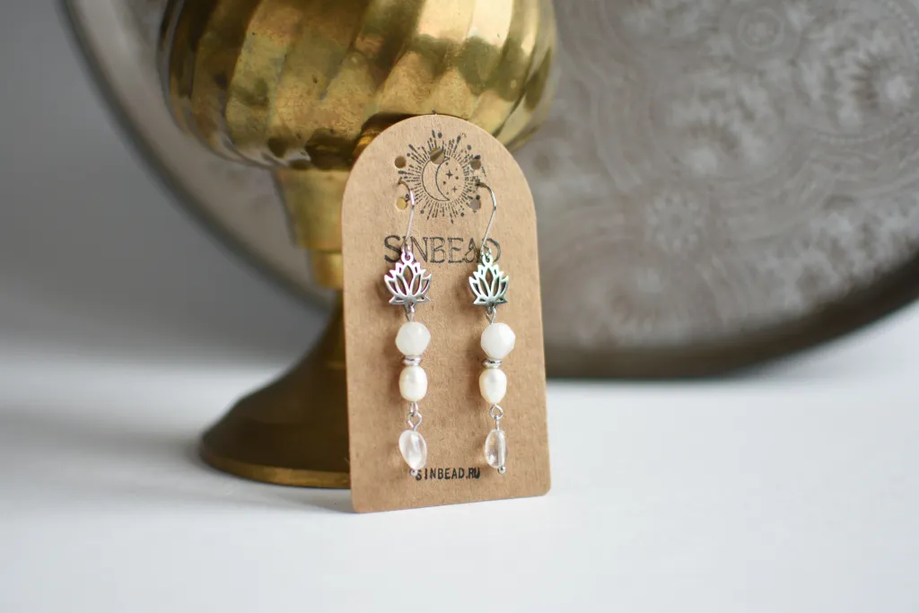Серьги "Белый лотос" с жемчугом и кварцем