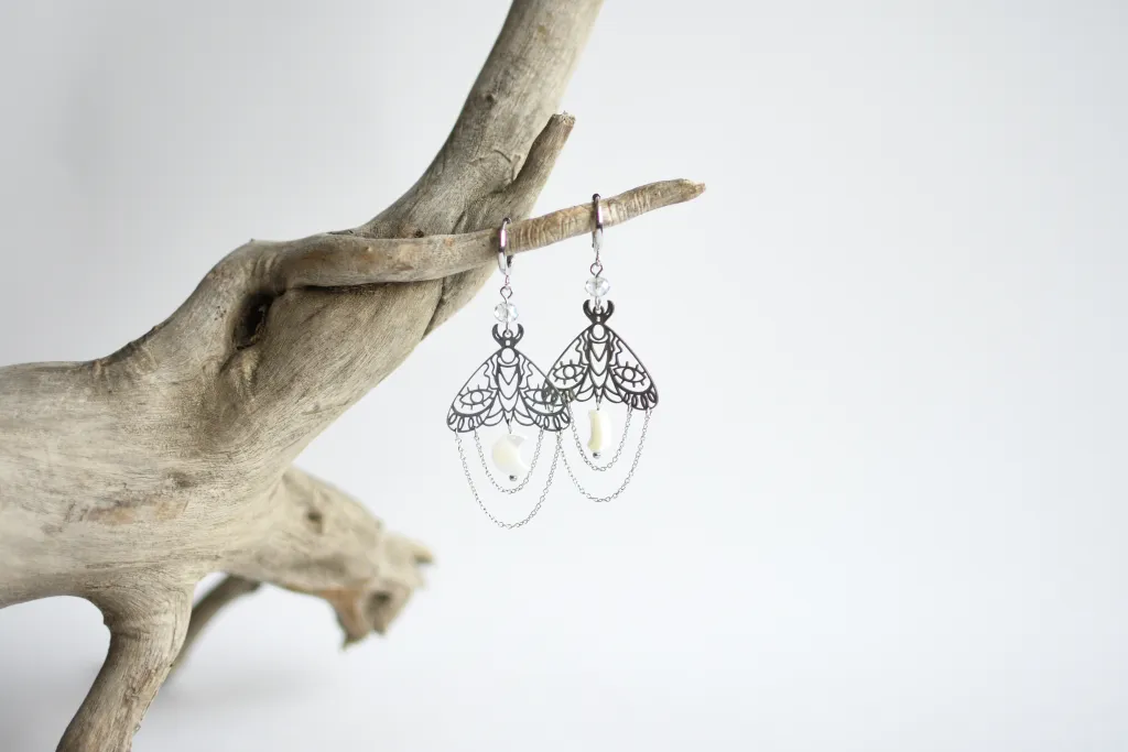 Серьги с мотыльками