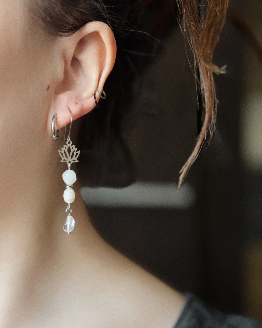 Серьги "Белый лотос" с жемчугом и кварцем