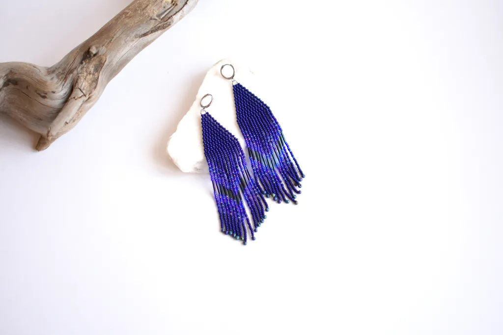 Длинные синие бохо серьги из бисера