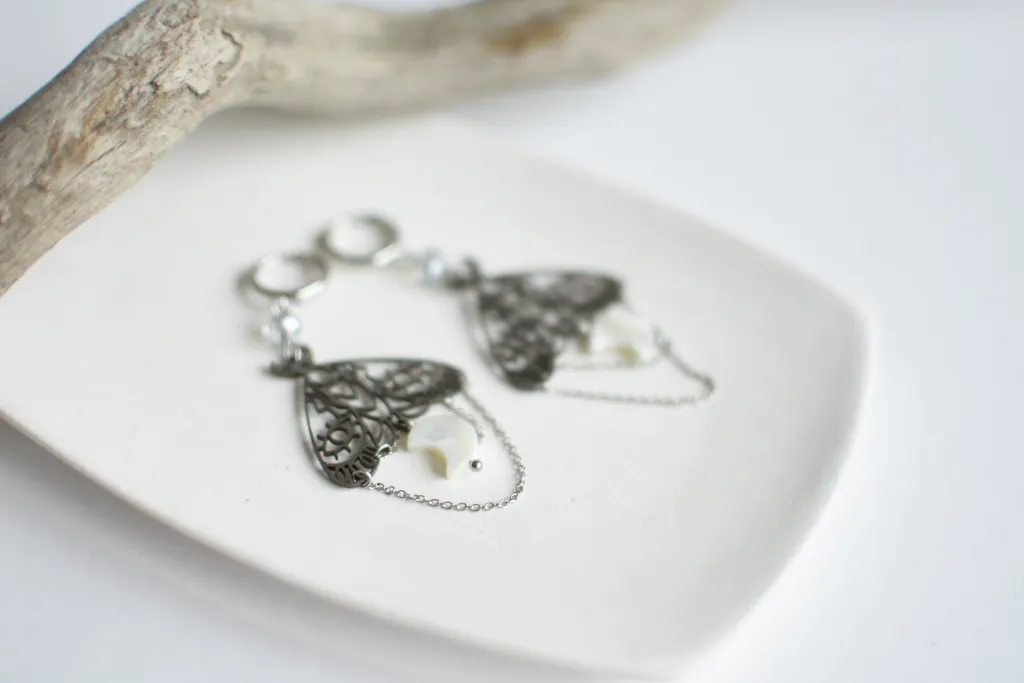 Серьги с мотыльками