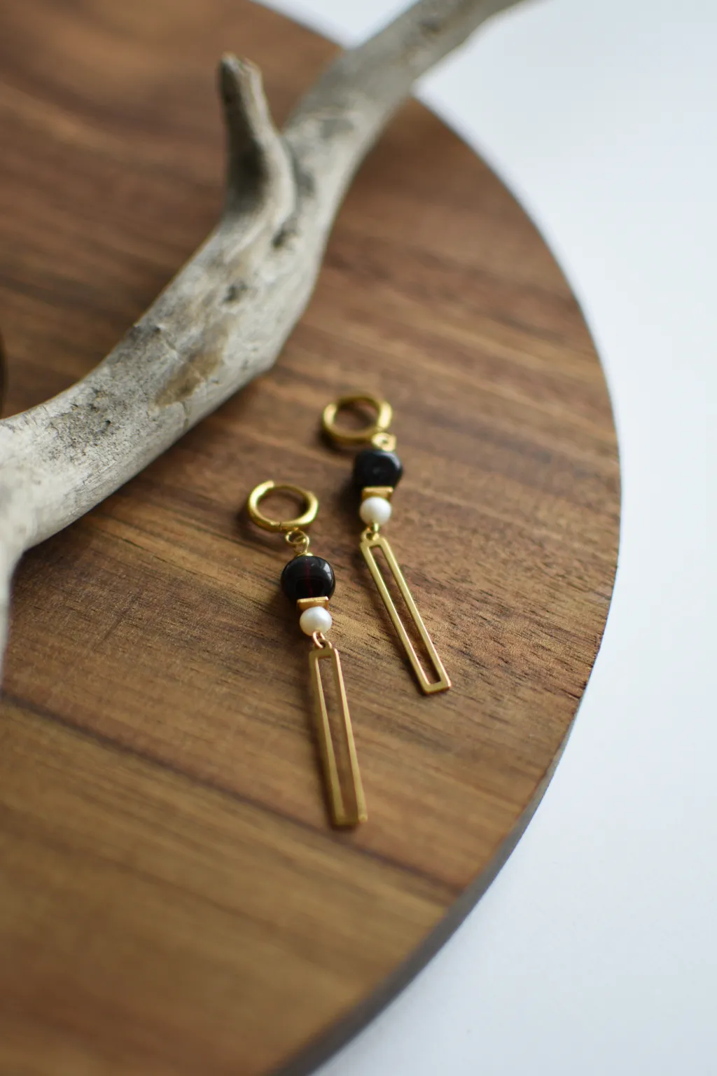 Серьги с гранатом и жемчугом