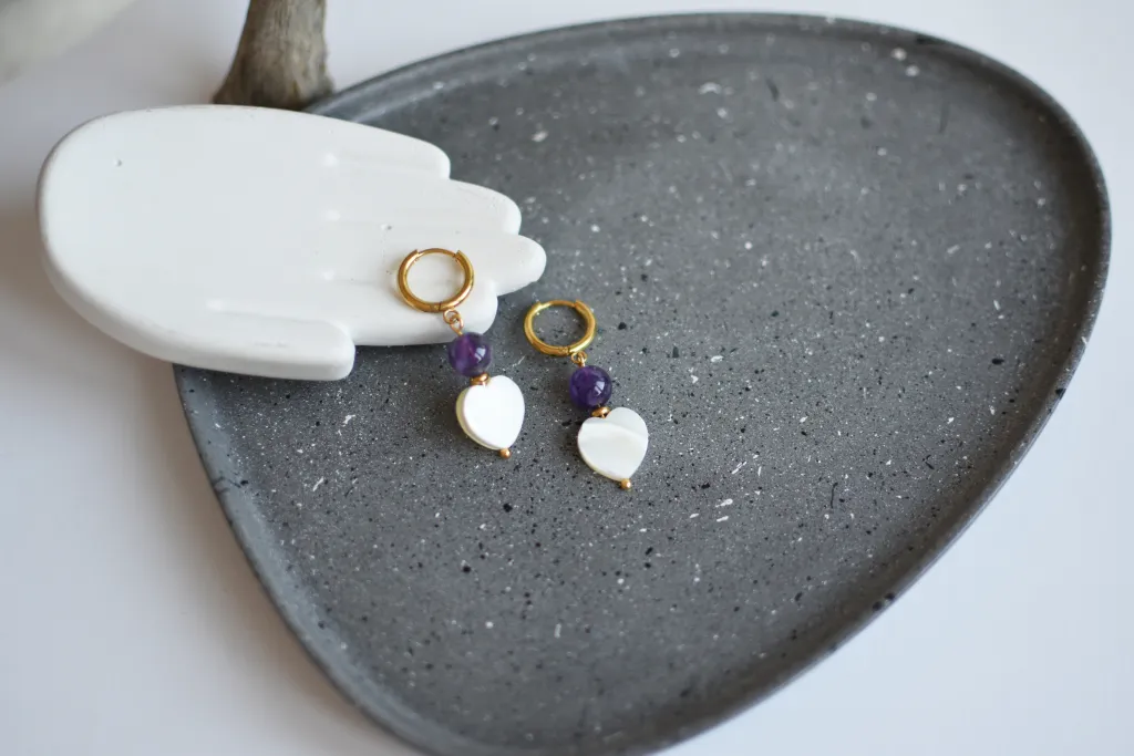 Серьги-сердечки с аметистом