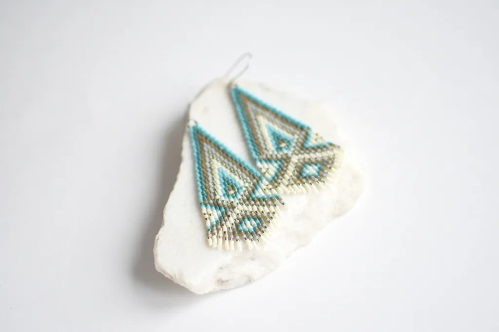 Бохо cерьги из бисера