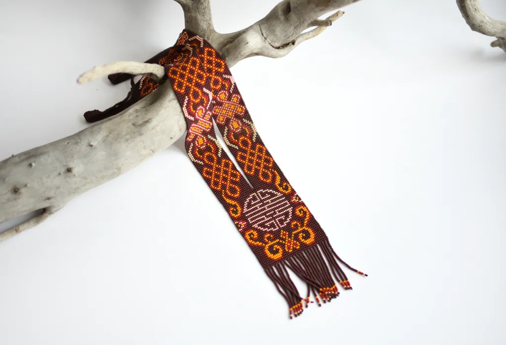 Гердан с восточным орнаментом