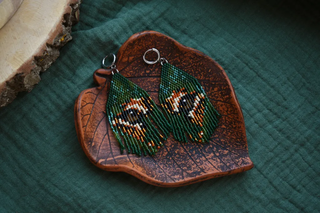 Серьги "Джунгли" из бисера