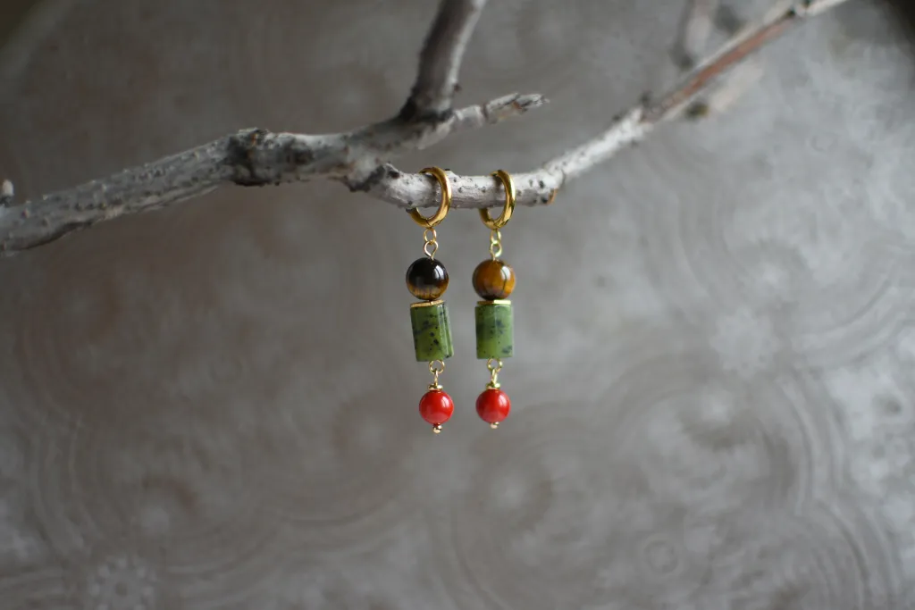 Серьги с серпентином и тигровым глазом