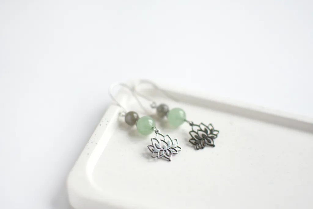 Серьги "Лотос" с авантюрином