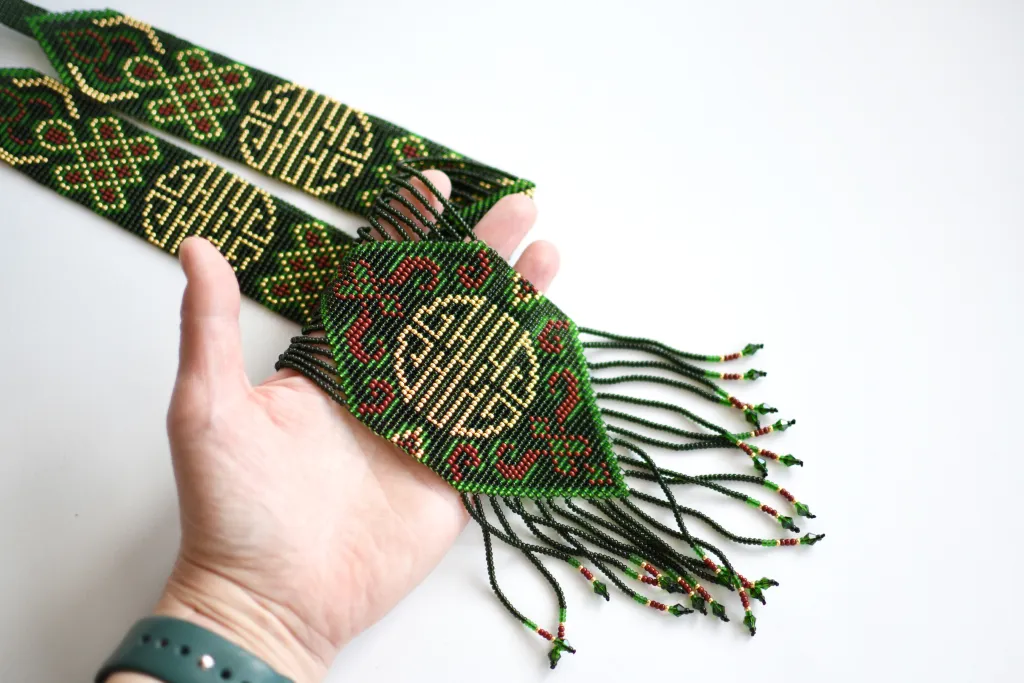 Гердан (гайтан) "Восточный" зелёный