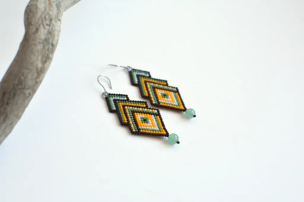 Бохо серьги из бисера с авантюрином