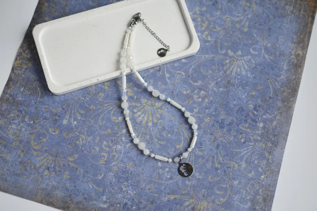 Кулон "Солнце луна" с белым кварцем