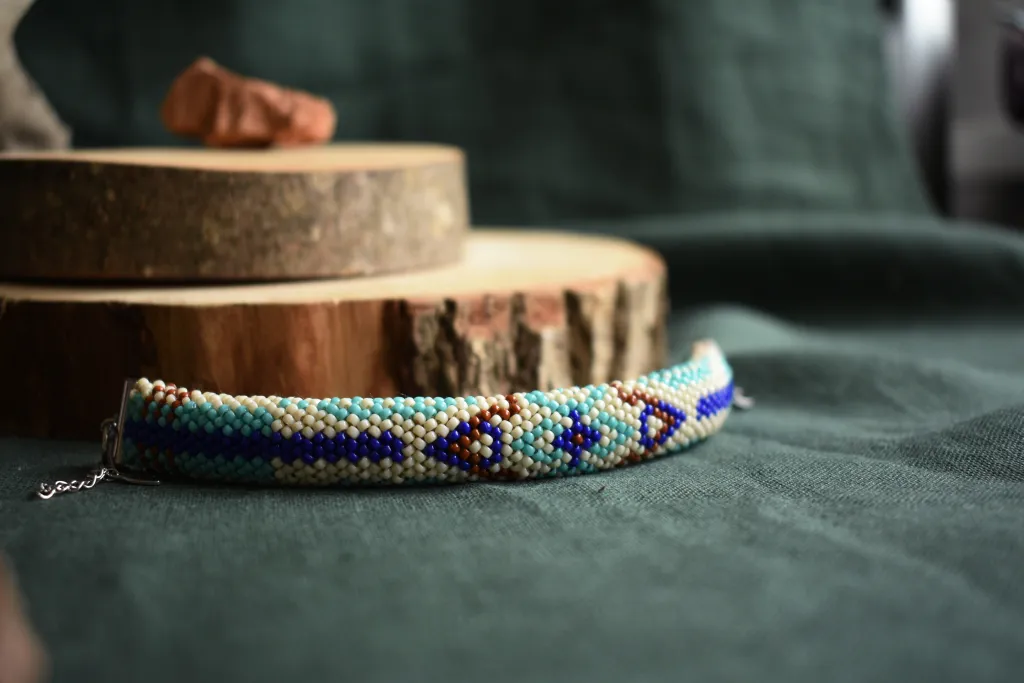 Бохо браслет из бисера