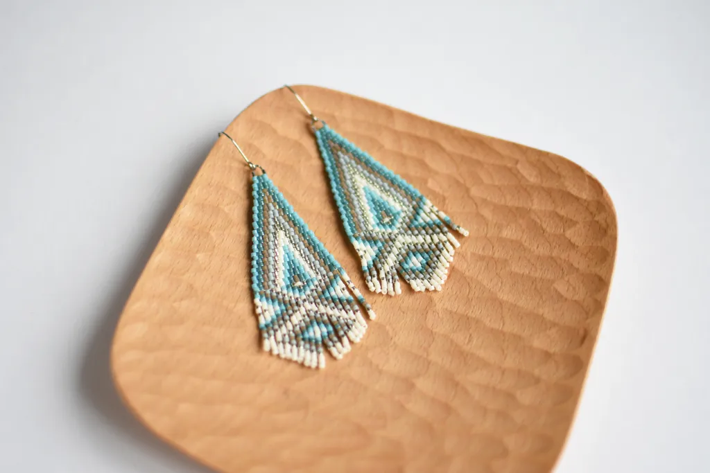 Бохо cерьги из бисера