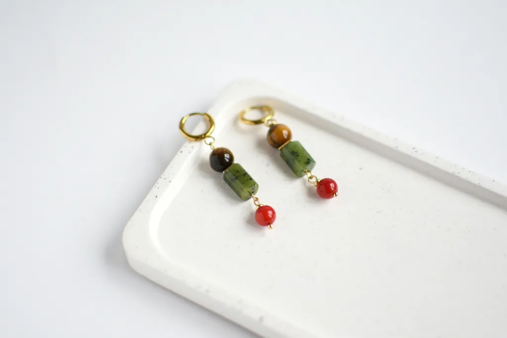 Серьги с серпентином и тигровым глазом