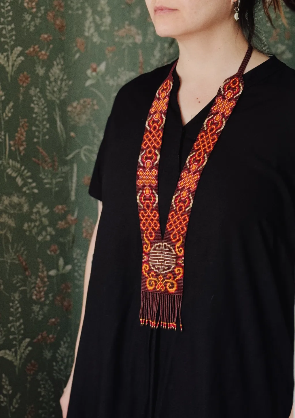 Гердан с восточным орнаментом