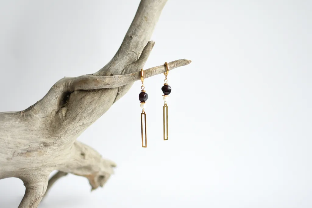 Серьги с гранатом и жемчугом