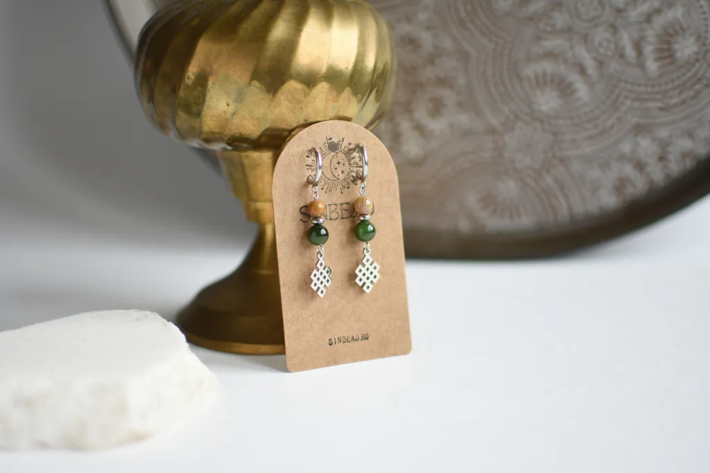 Серьги с нефритом "Улзы"