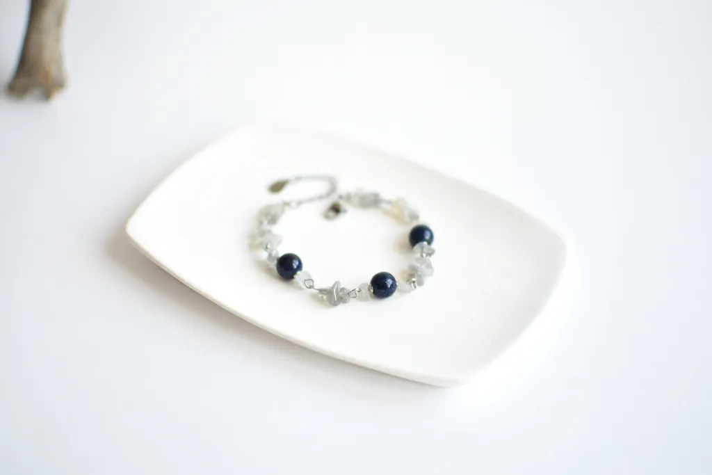 Браслет "Ночное небо" с лазуритом и лабрадором