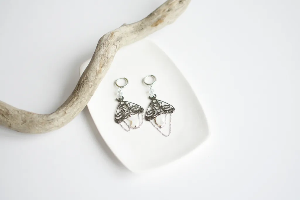 Серьги с мотыльками