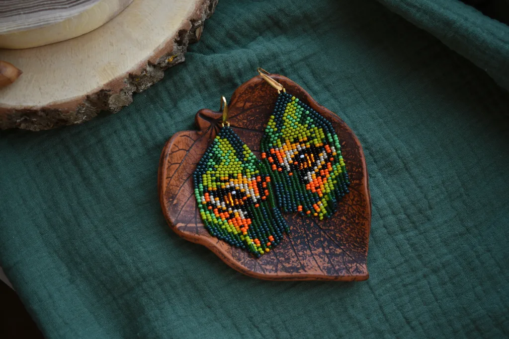 Серьги из бисера "В джунглях"