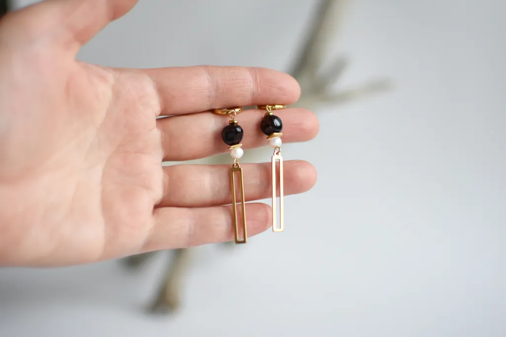 Серьги с гранатом и жемчугом