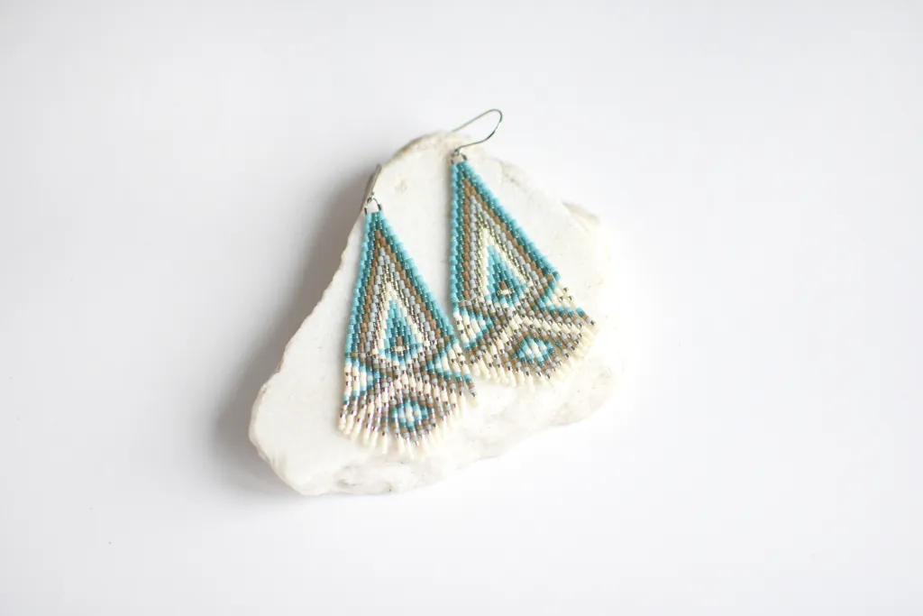 Бохо cерьги из бисера