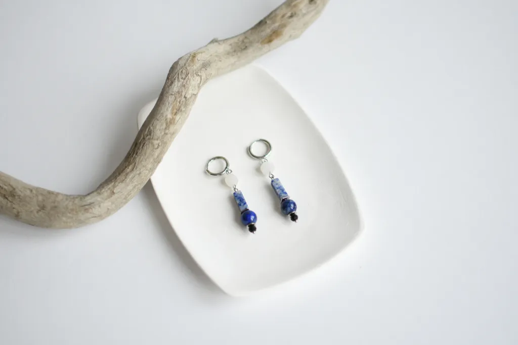 Синие серьги с натуральными камнями