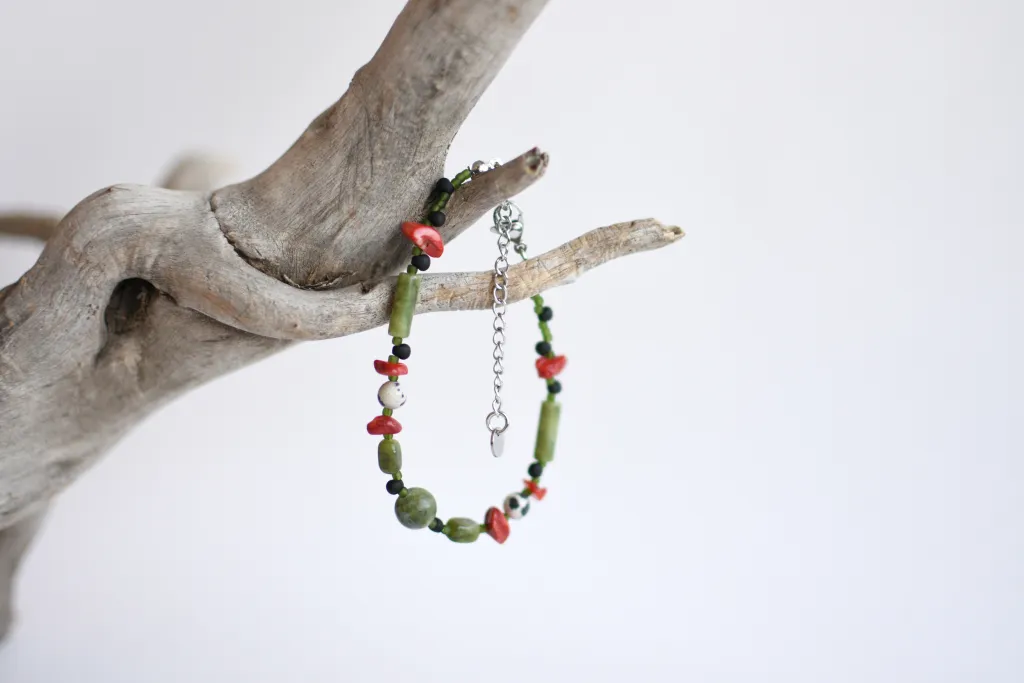 Браслет с серпентином