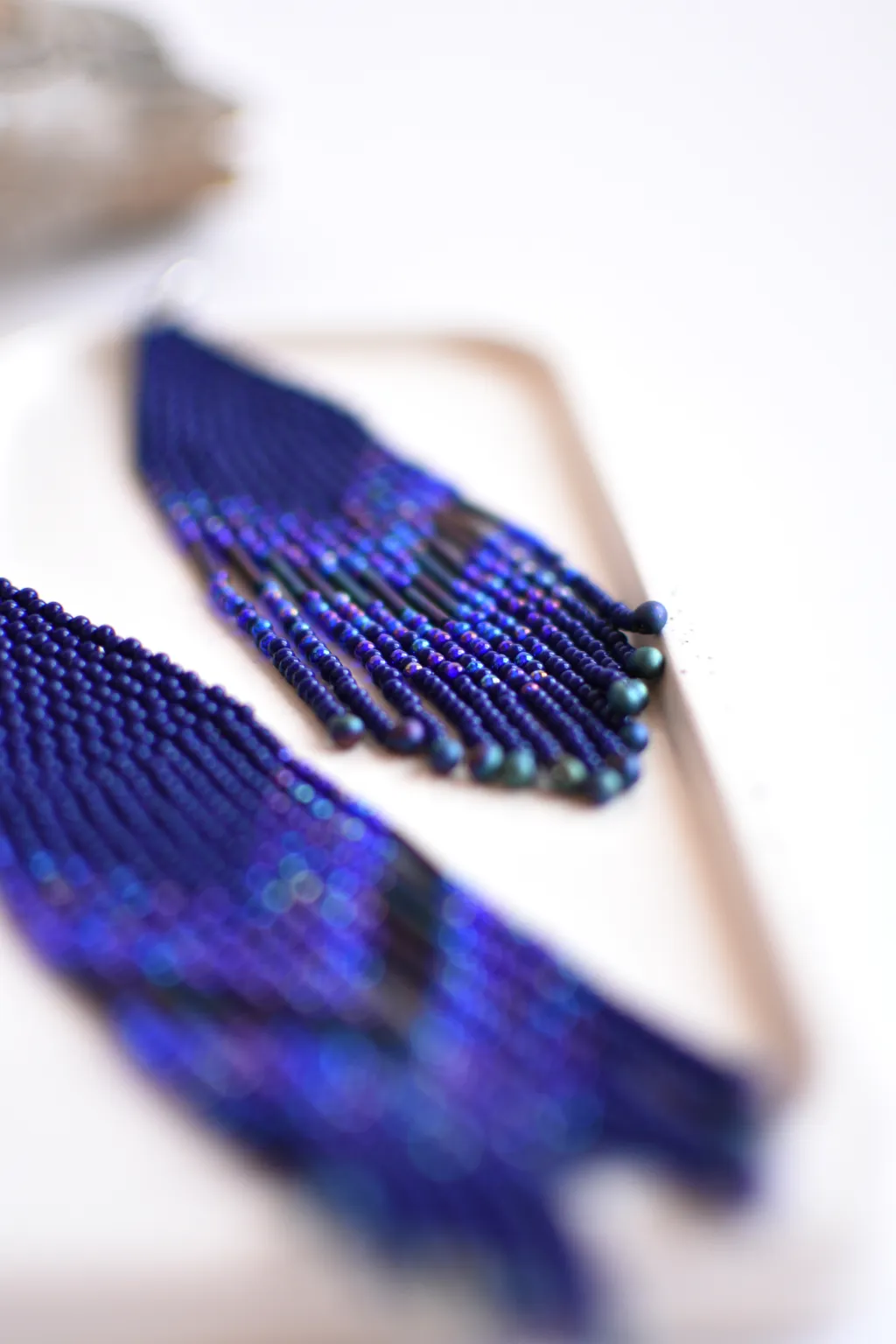 Длинные синие бохо серьги из бисера