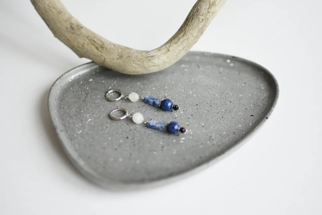 Синие серьги с натуральными камнями