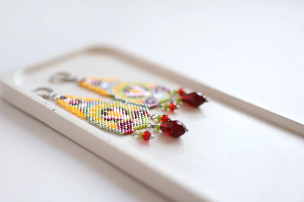 Серьги из бисера "Летний сад"