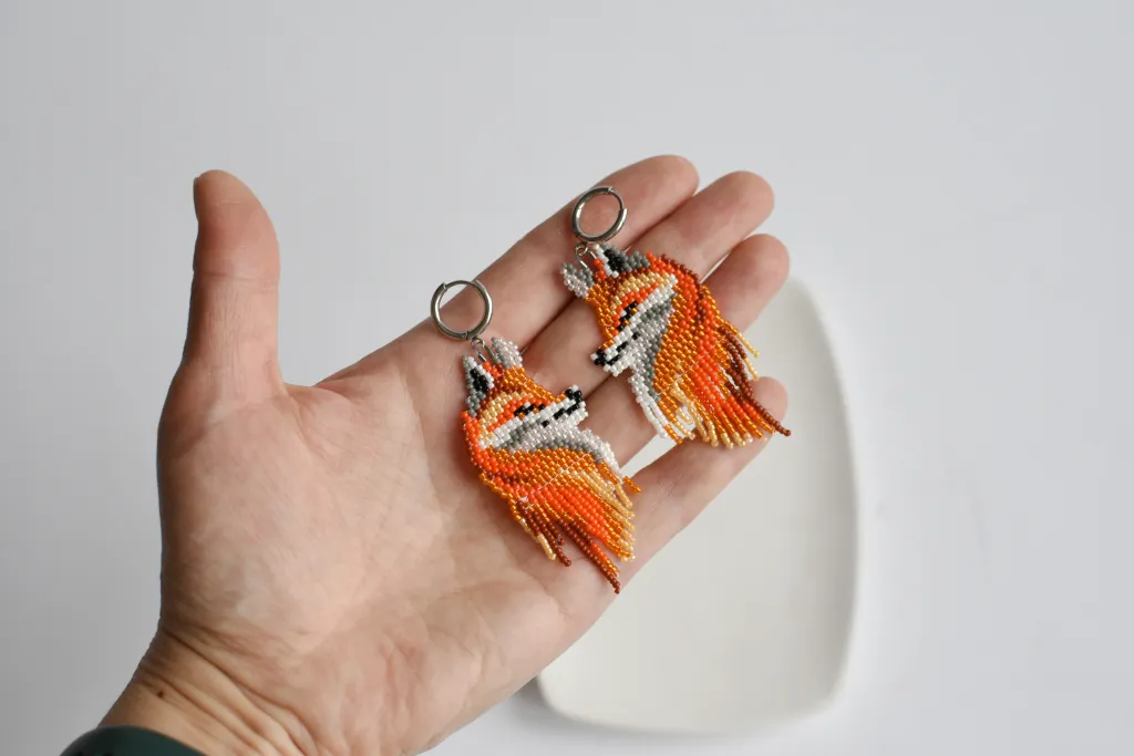 Серьги лисички из бисера