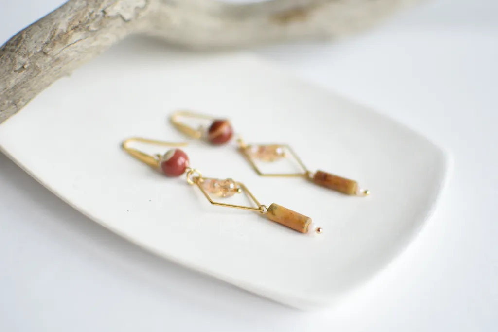 Серьги ромбы с мукаитом и агатом