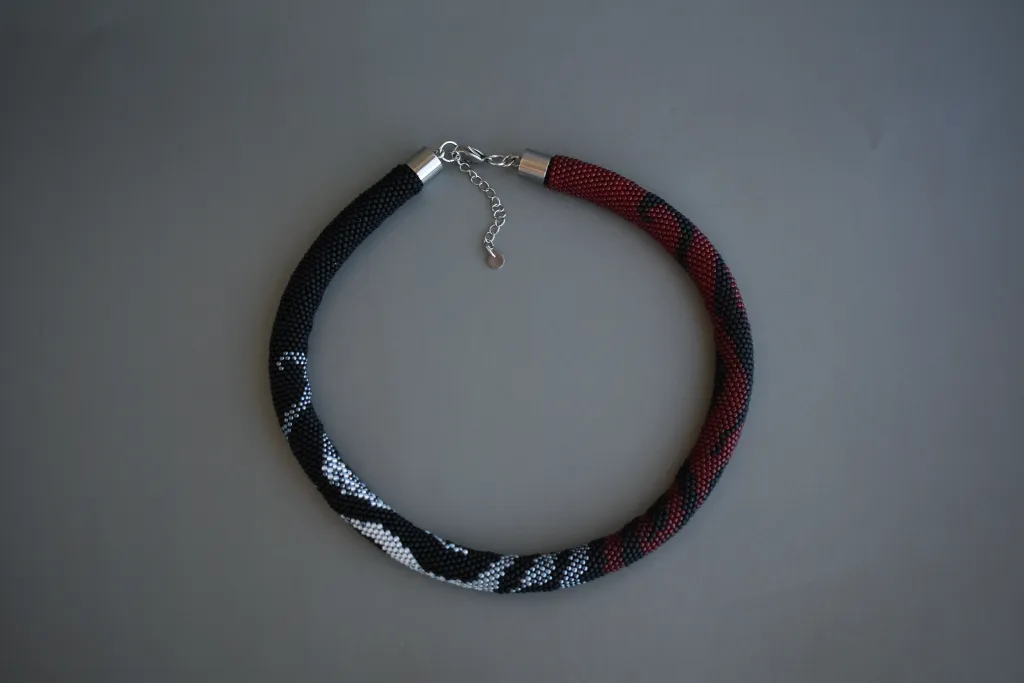 Колье-жгут "Вихри"