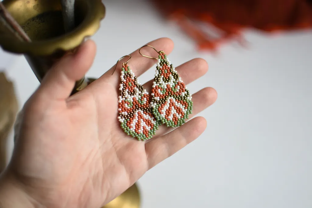 Бохо серьги из бисера